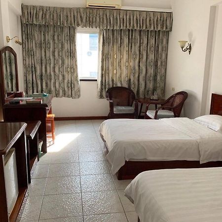 Chung Hsin Hotel 中信酒店 Phnompenh Exteriér fotografie